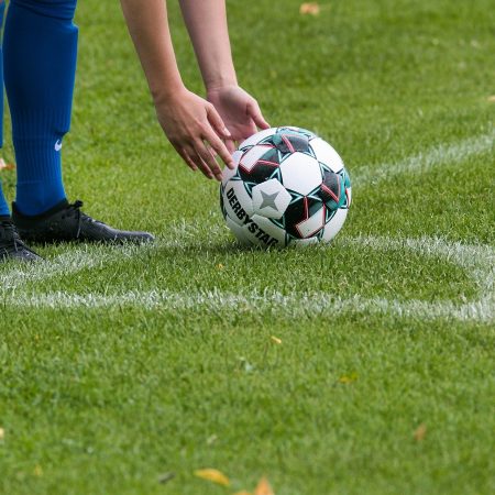 Cómo Combinar Dota 2 con Apuestas de Fútbol Peruano